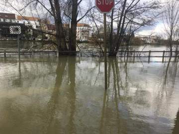 Christian Cambon - inondations Val-de-Marne 2