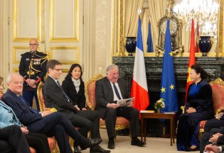 Christian Cambon - Gerard Larcher - President AN Vietnam