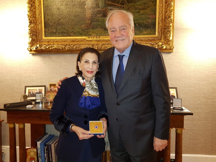 Christian Cambon - Carole L.Brookins Présidente de la Fondation The First Alliance